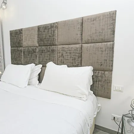 Apartment Dclass Acquario Chocolate *