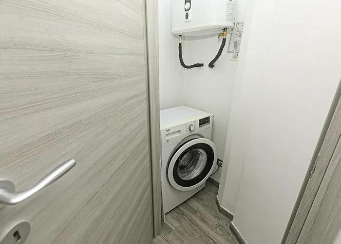 Apartamento Dclass Acquario Chocolate *