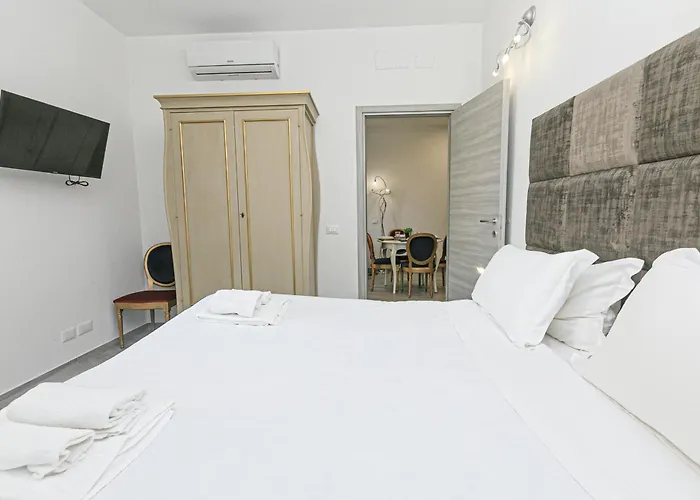 Dclass Acquario Chocolate Apartamento Génova