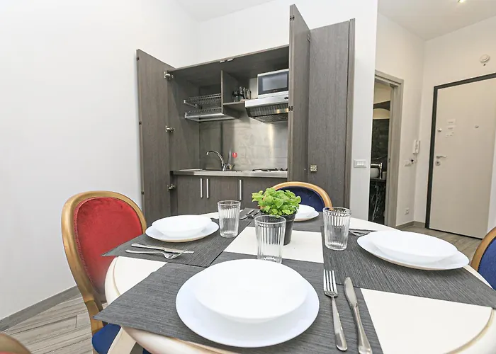 Apartamento Dclass Acquario Chocolate