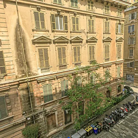 Apartment Dclass Acquario Chocolate Genoa